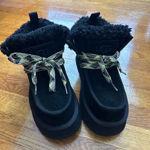 UGG Black Funkarra Cabin Boots with Fuzzy Trim - Picture 5 of 8